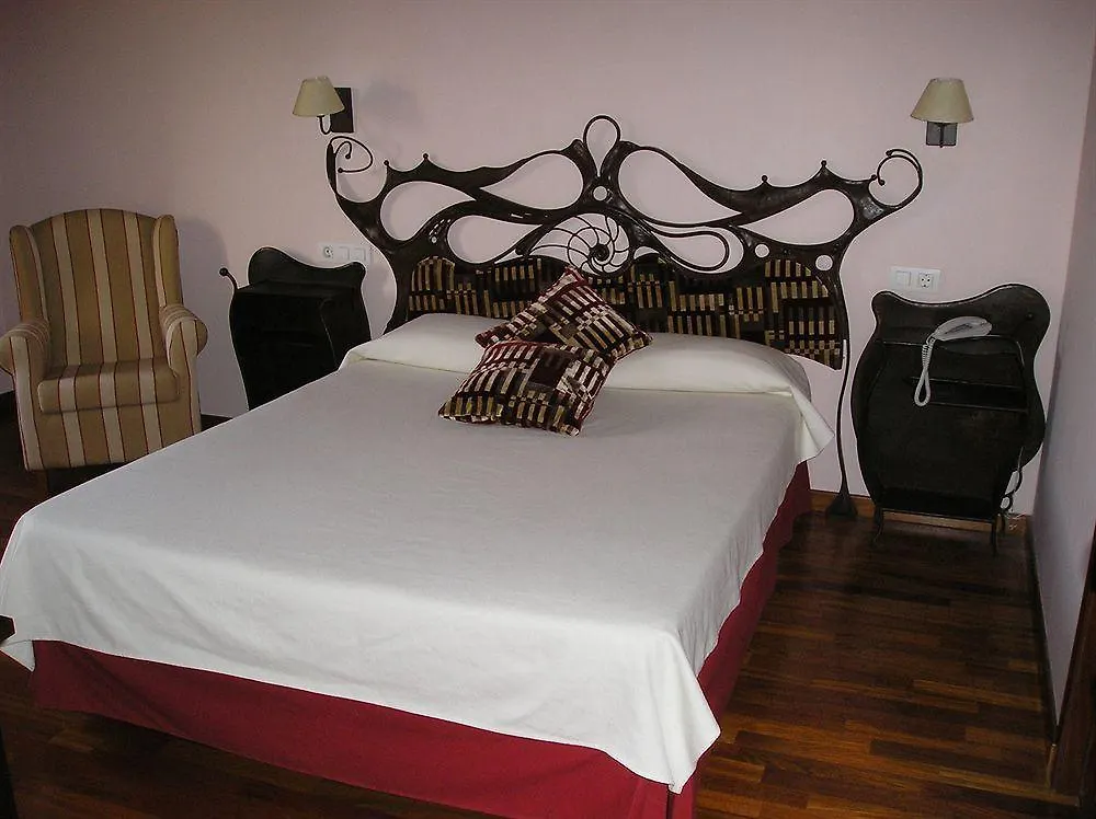 Hotel Palou 1874 Sant Pere De Ribes